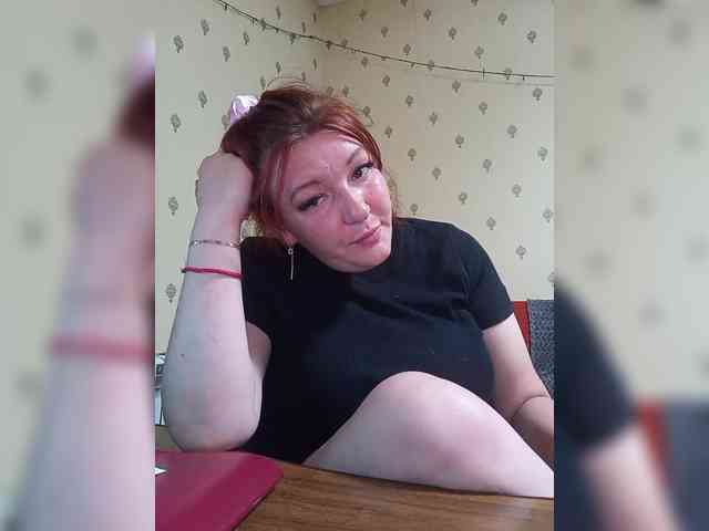 MiaLovely webcam