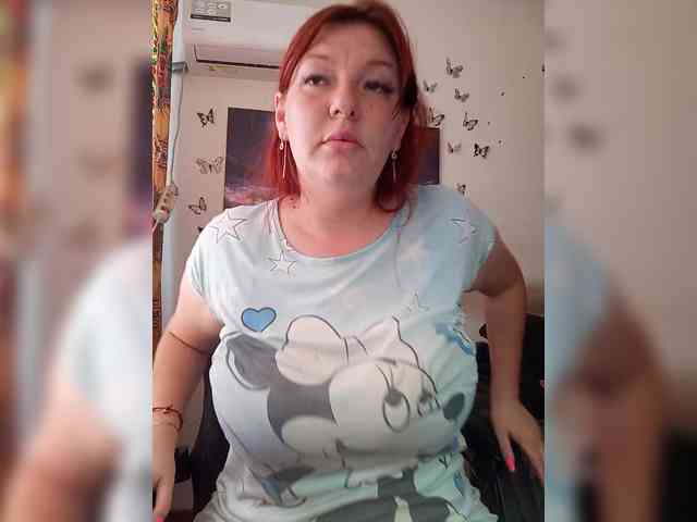 MiaLovely webcam