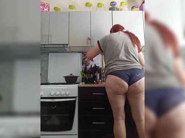 MiaLovely webcam