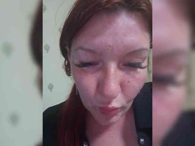 MiaLovely webcam