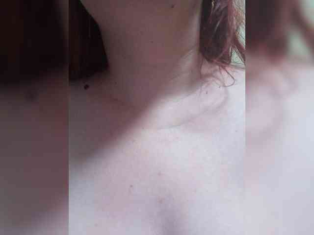 MiaLovely webcam