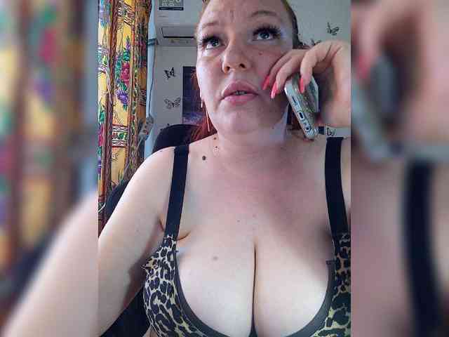 MiaLovely webcam