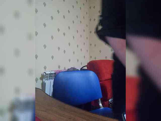 MiaLovely webcam