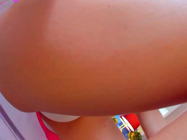 Anyssia live webcam show