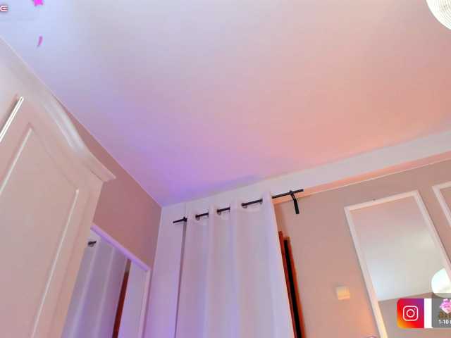 Anyssia live cam on BongaCams