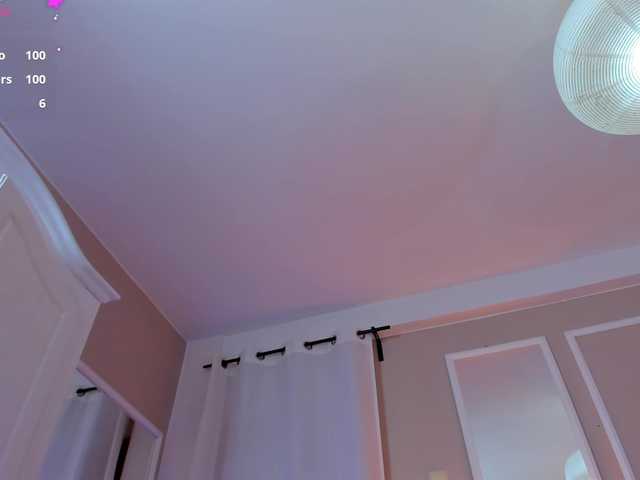 Anyssia live cam on BongaCams
