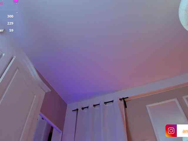 Anyssia webcam