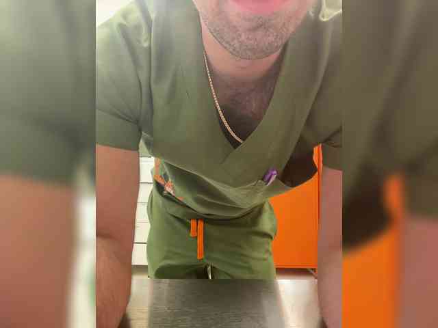 maks411p Sex Cam Show