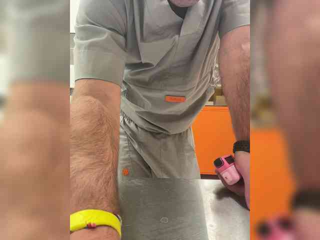 maks411p Sex Cam Show