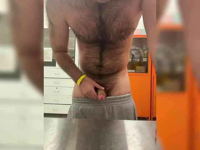 maks411p Sex Cam Show