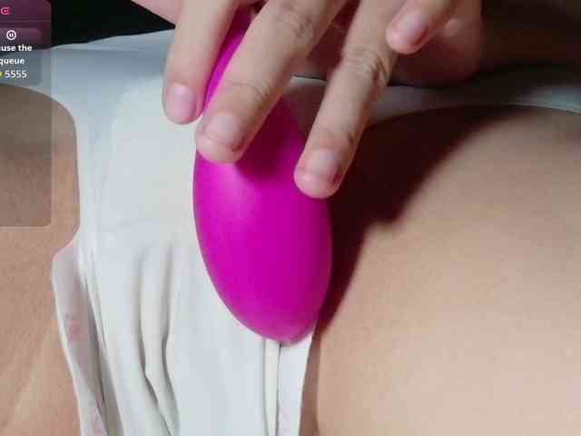 BABYNEEDDADDY webcam