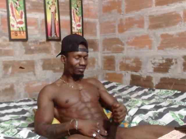Elmiltonnjakeeso Elmiltonnjakeeso