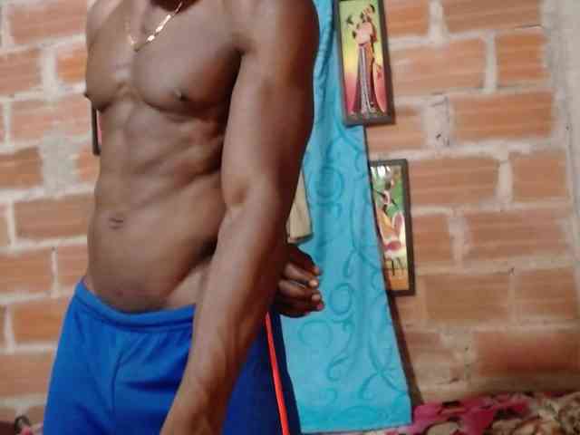 Elmiltonnjakeeso Elmiltonnjakeeso