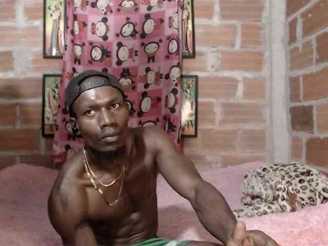 Elmiltonnjakeeso Live Webcam on BongaCams