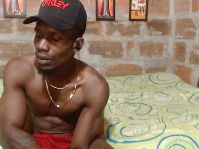 Elmiltonnjakeeso Elmiltonnjakeeso