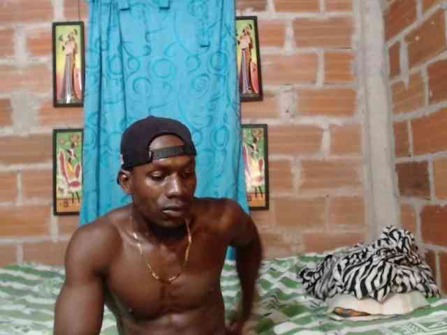 Elmiltonnjakeeso Elmiltonnjakeeso
