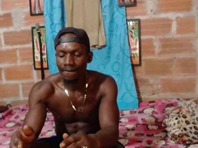 Elmiltonnjakeeso Elmiltonnjakeeso