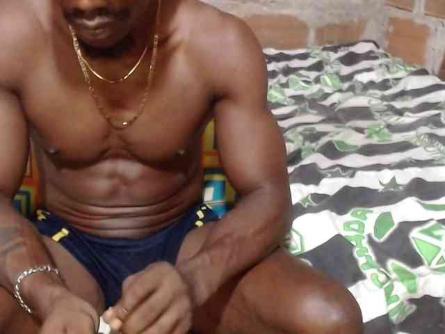 Elmiltonnjakeeso Elmiltonnjakeeso