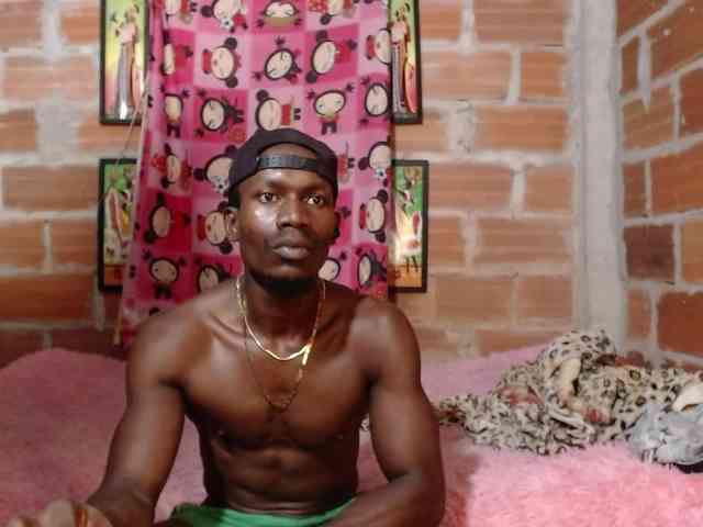 Elmiltonnjakeeso Live Webcam on BongaCams