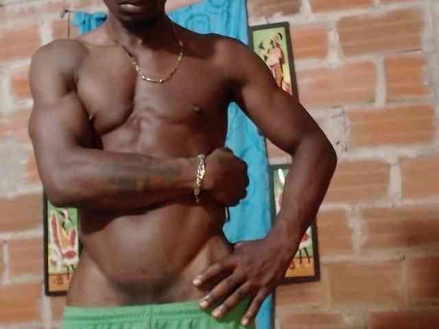 Elmiltonnjakeeso Elmiltonnjakeeso