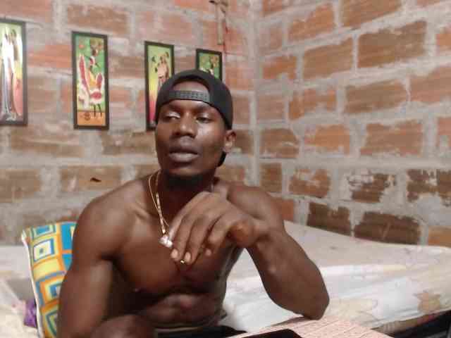 Elmiltonnjakeeso Elmiltonnjakeeso