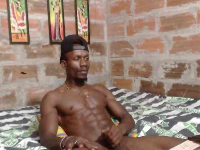 Elmiltonnjakeeso Elmiltonnjakeeso