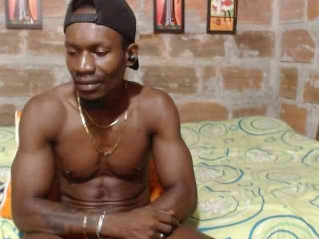 Elmiltonnjakeeso Elmiltonnjakeeso