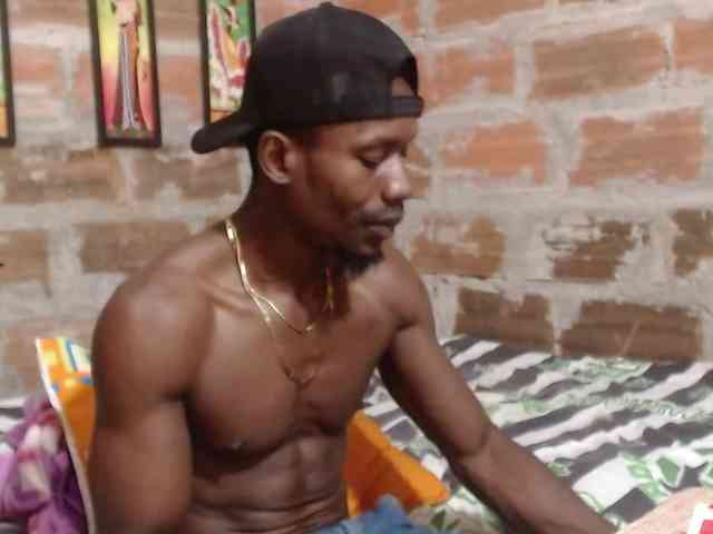 Elmiltonnjakeeso Elmiltonnjakeeso