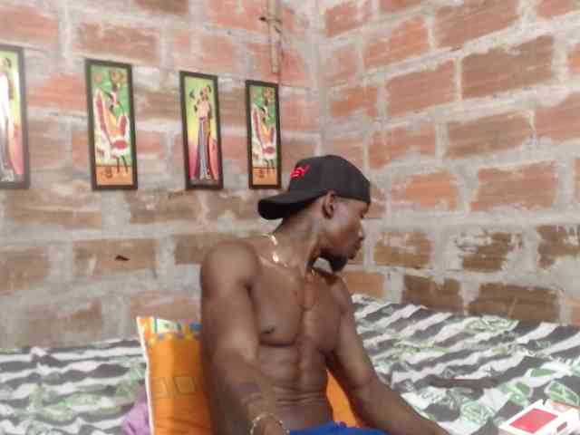 Elmiltonnjakeeso Elmiltonnjakeeso