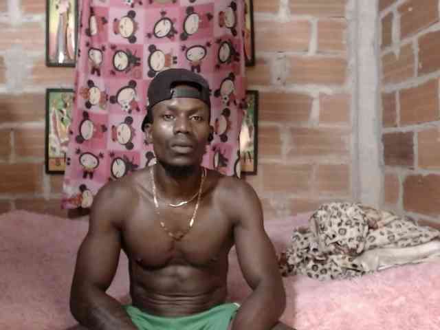Elmiltonnjakeeso Live Webcam on BongaCams