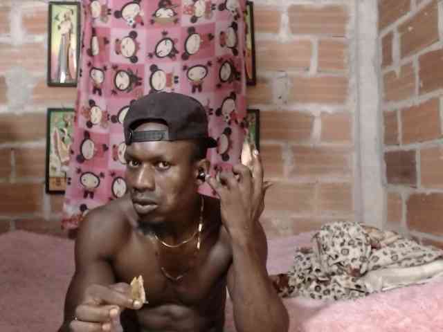 Elmiltonnjakeeso Elmiltonnjakeeso