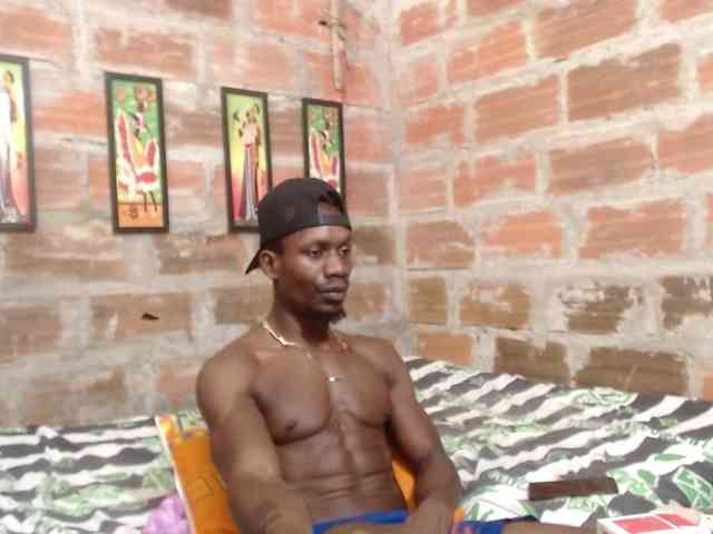Elmiltonnjakeeso Elmiltonnjakeeso