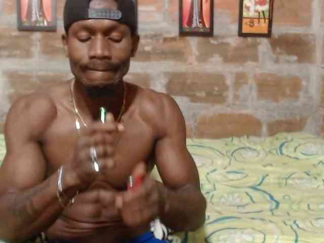 Elmiltonnjakeeso Elmiltonnjakeeso