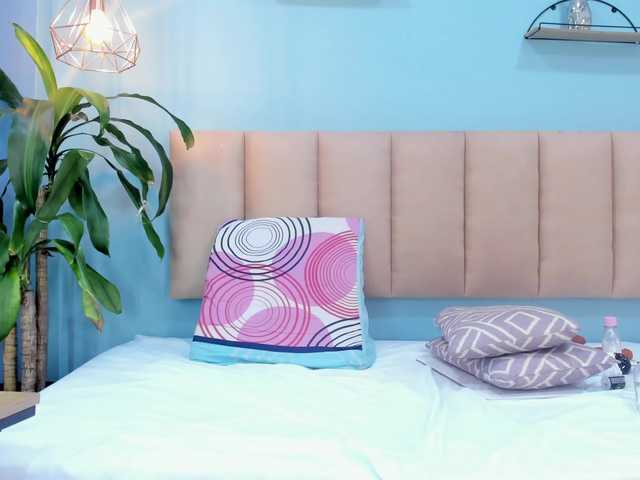 genesis44u's BongaCams show and profile