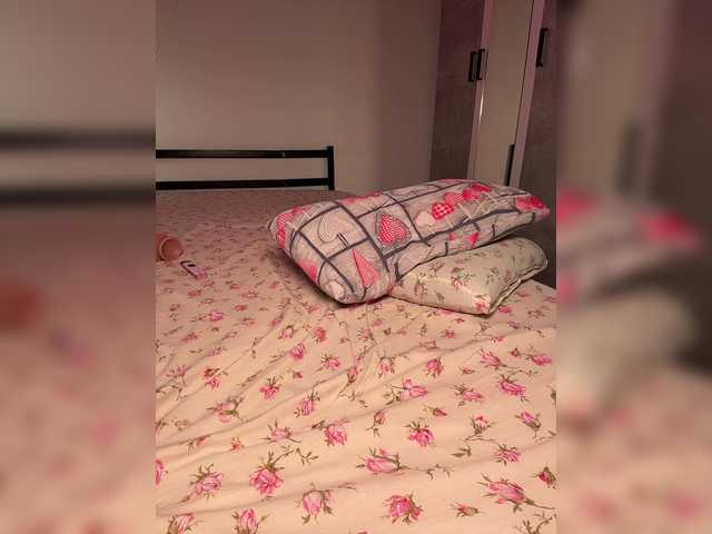 LuxBby live webcam show