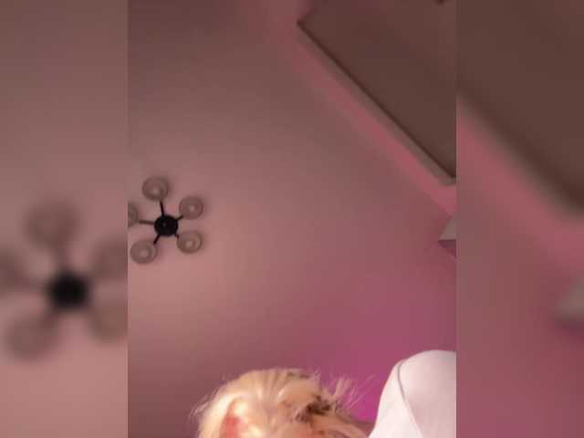 LuxBby live cam