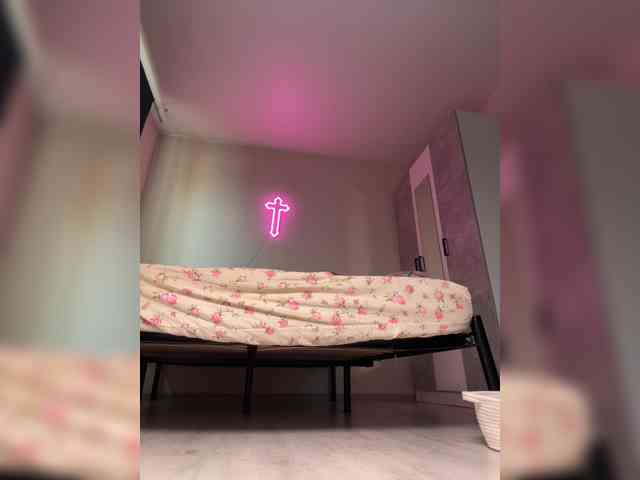 LuxBby webcam