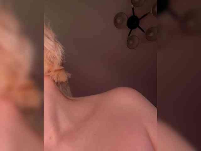 LuxBby webcam