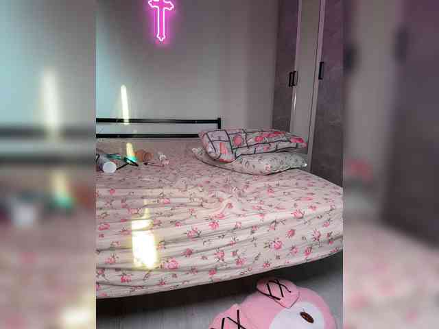 LuxBby webcam