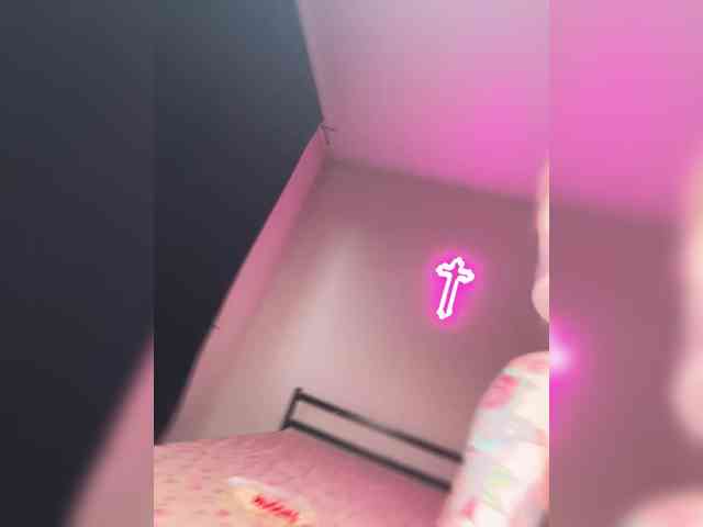 LuxBby webcam