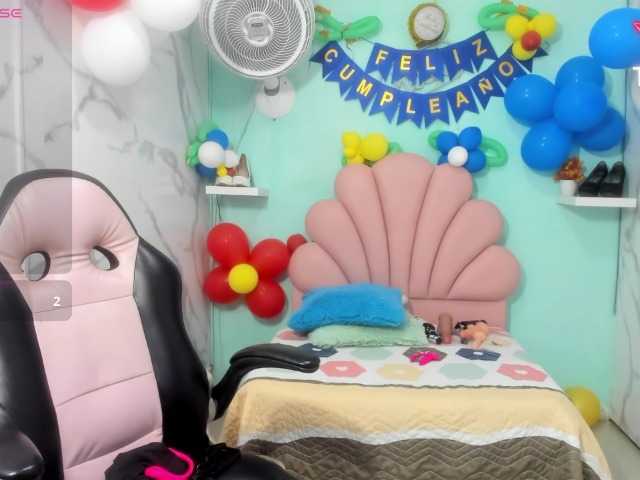 noelia-milf19 live cam on BongaCams