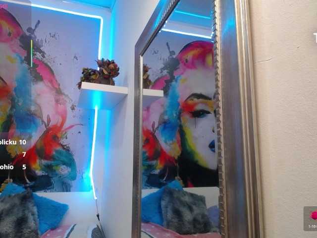 noelia-milf19 live cam on BongaCams