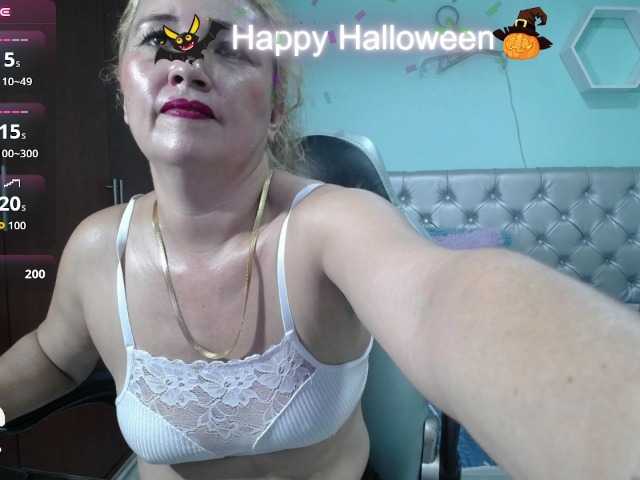 noelia-milf19 live cam on BongaCams