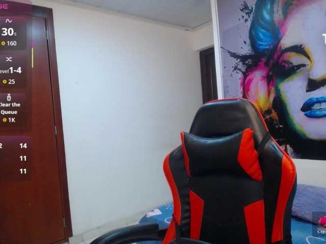 noelia-milf19 live cam on BongaCams