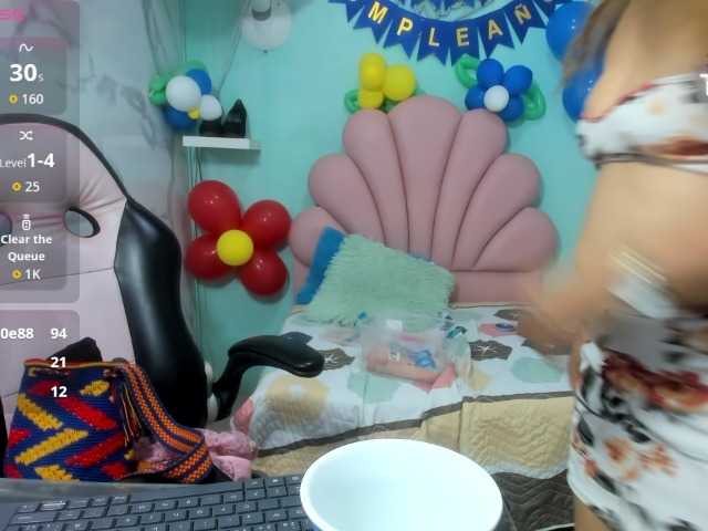 noelia-milf19 live cam on BongaCams