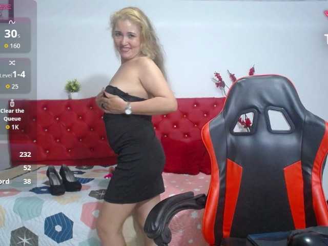 noelia-milf19 live cam preview