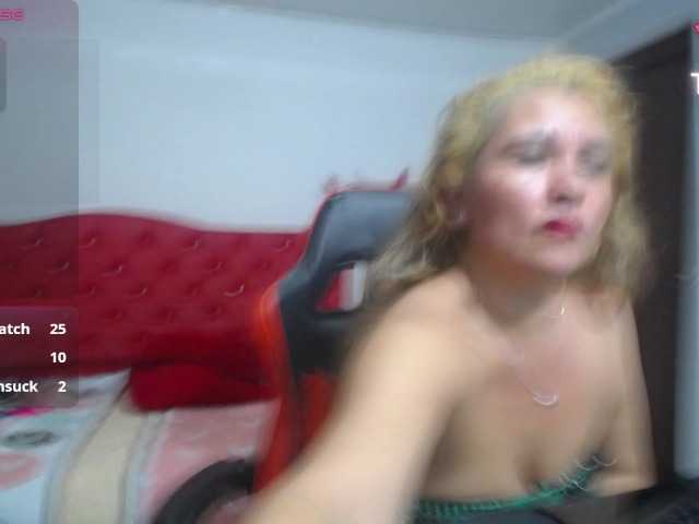 noelia-milf19 live cam preview
