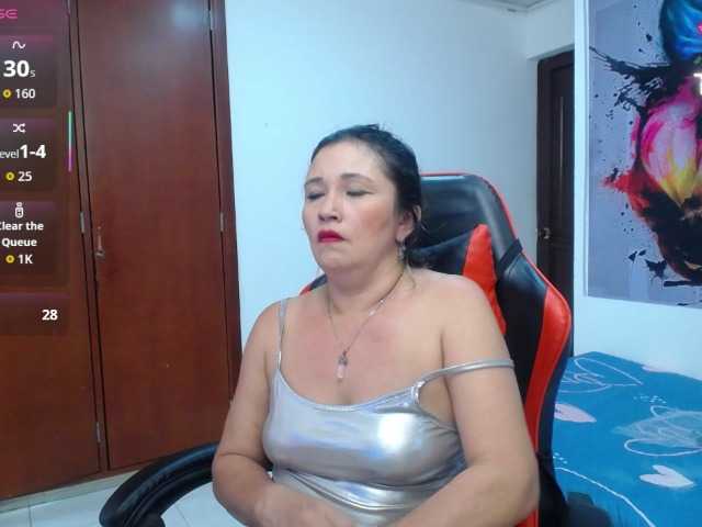 noelia-milf19 online