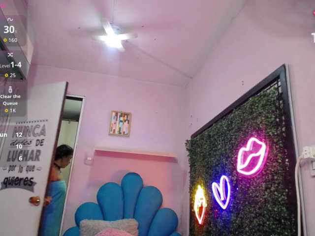 noelia-milf19 live cam