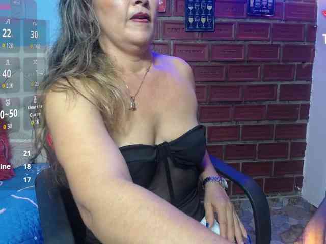 noelia-milf19 webcam